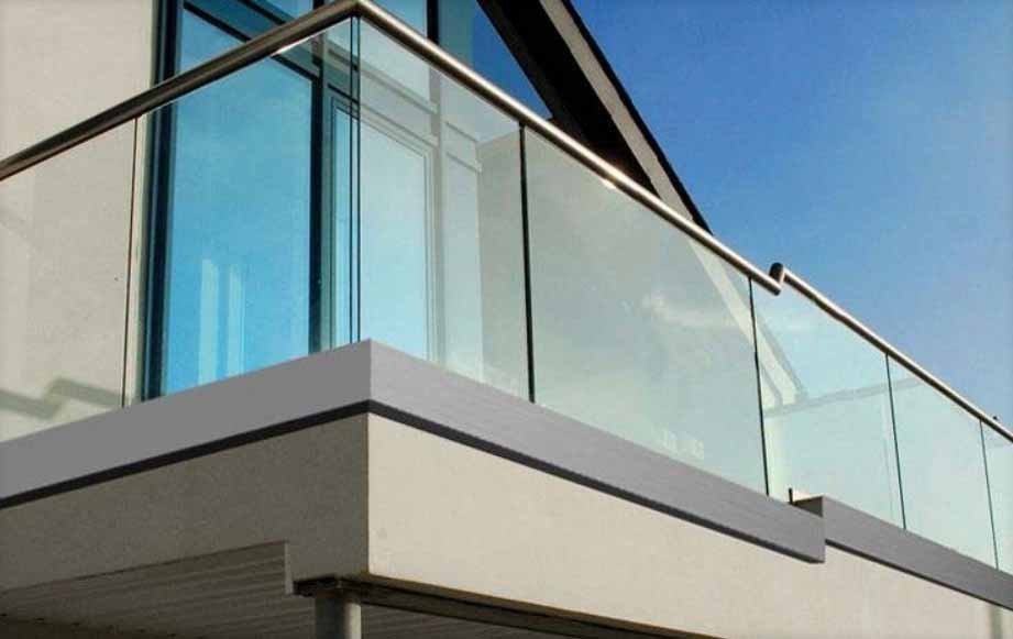 تصویر شماره  طراحی حفاظ شیشه ای تراس ؛ سفارش حفاظ شیشه ای تراس