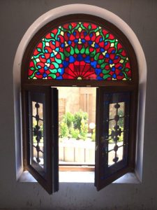 پنجره ارسی؛ نسل جدید پنجره های UPVC به سبک معماری ایرانی اسلامی